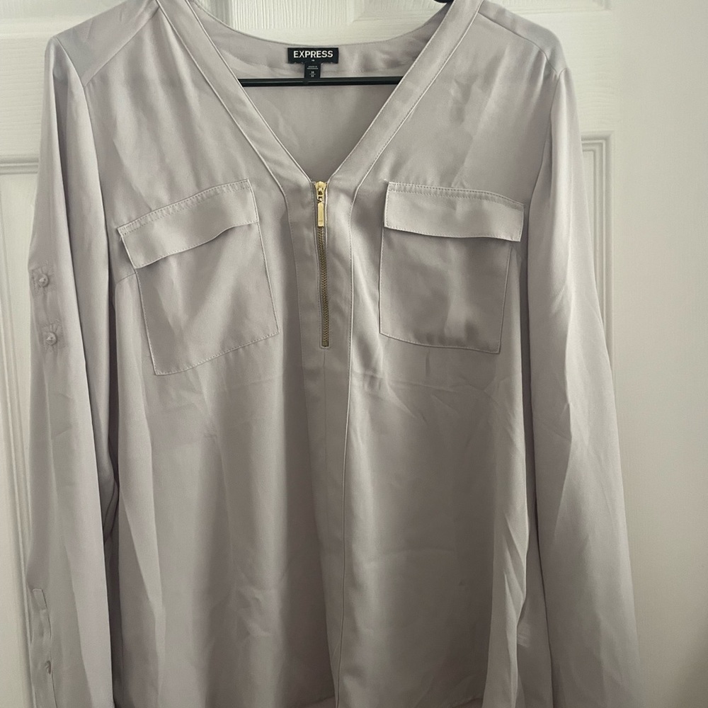 Light gray express blouse